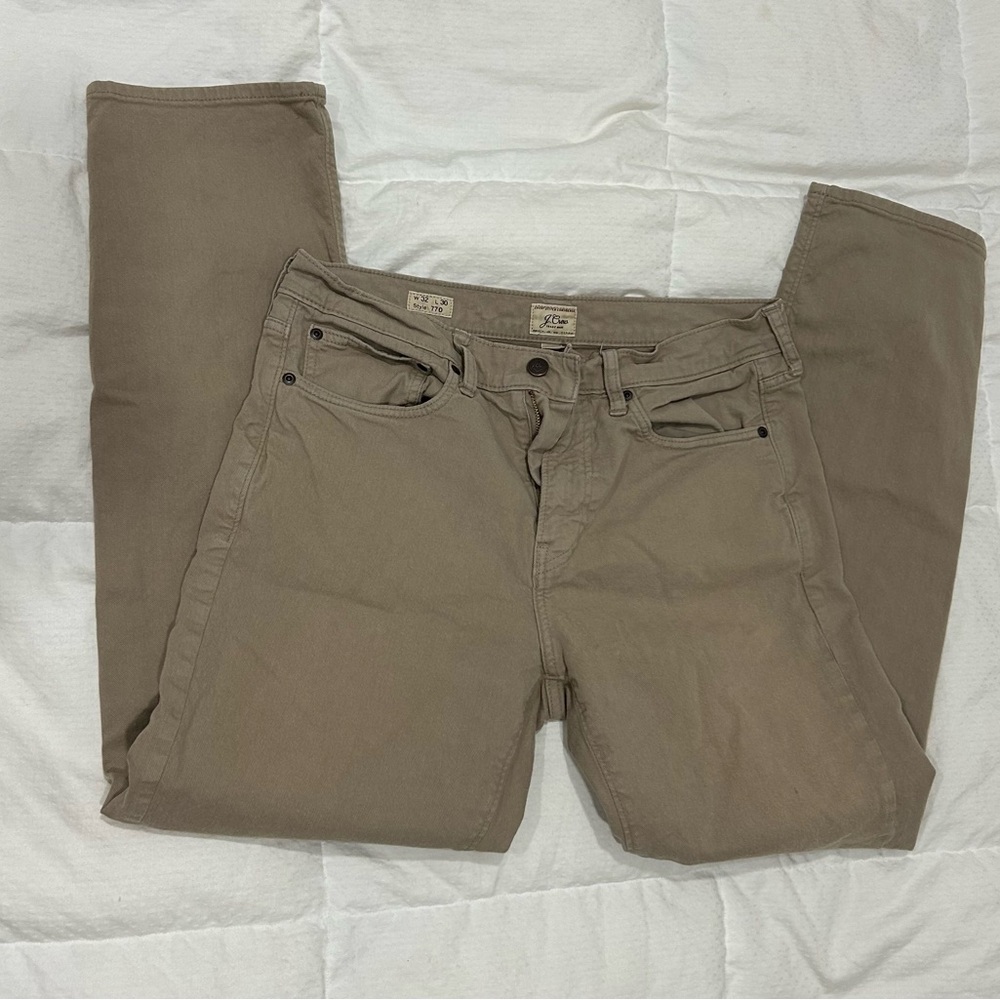 32 x 30 style 770 J.Crew chino pants skinny slim